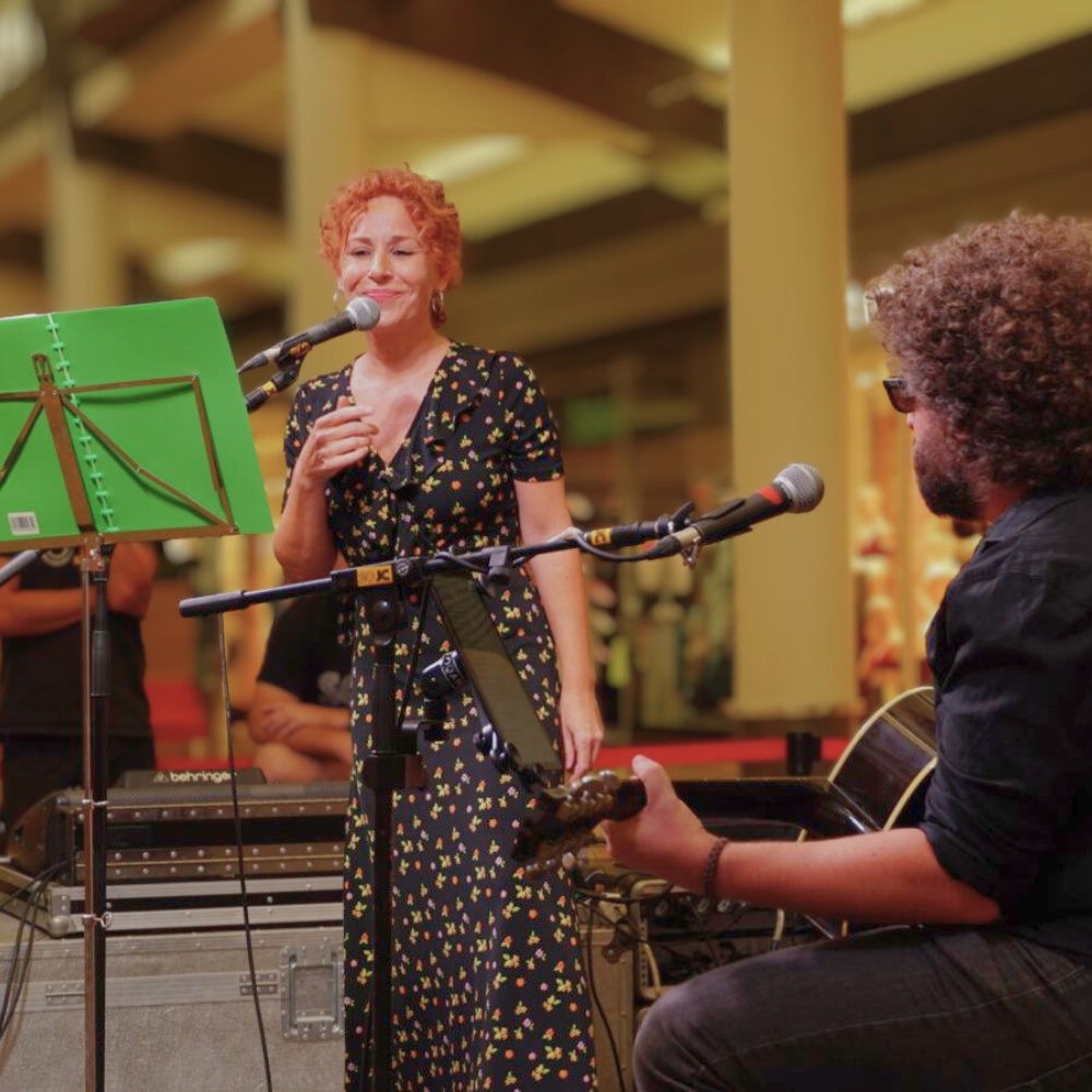 Música en el Corazón del Centro Comercial